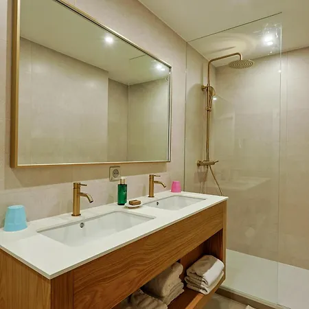 Ξενοδοχείο Le Fouquet's 4*