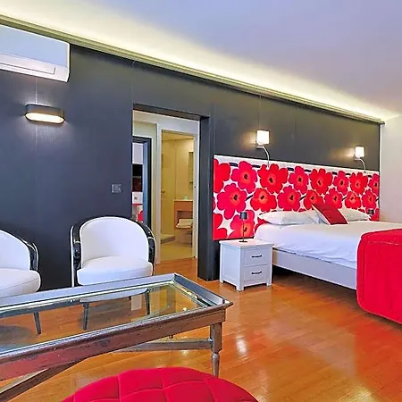Le Fouquet's Hotel