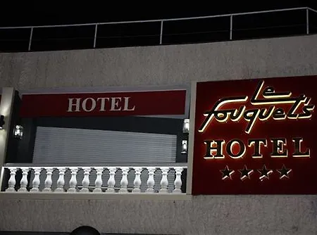 Отель Le Fouquet's