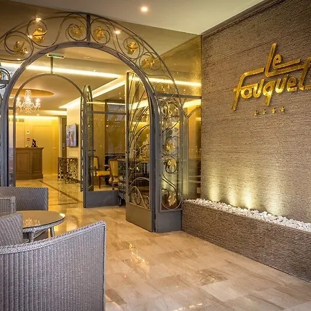 Отель Le Fouquet's